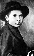 Georg Trakl aos 9 anos